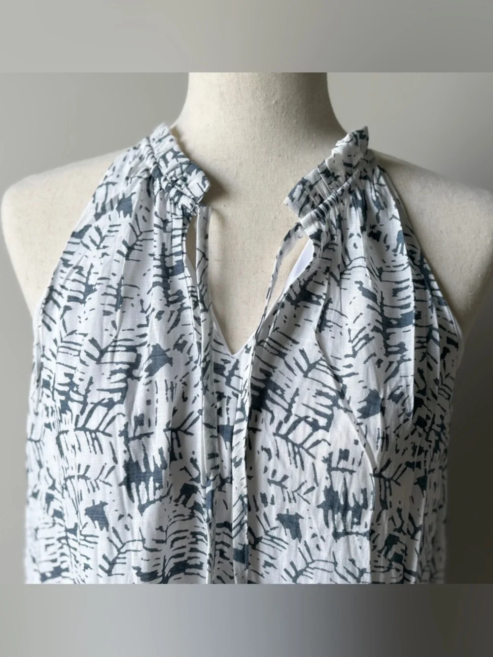 Nine West Sleeveless Maxi Dress White and Navy Abstract Print - Picture 2 of 7